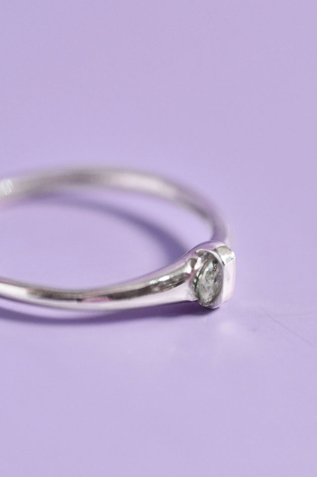 Capsule White Sapphire Silver Ring