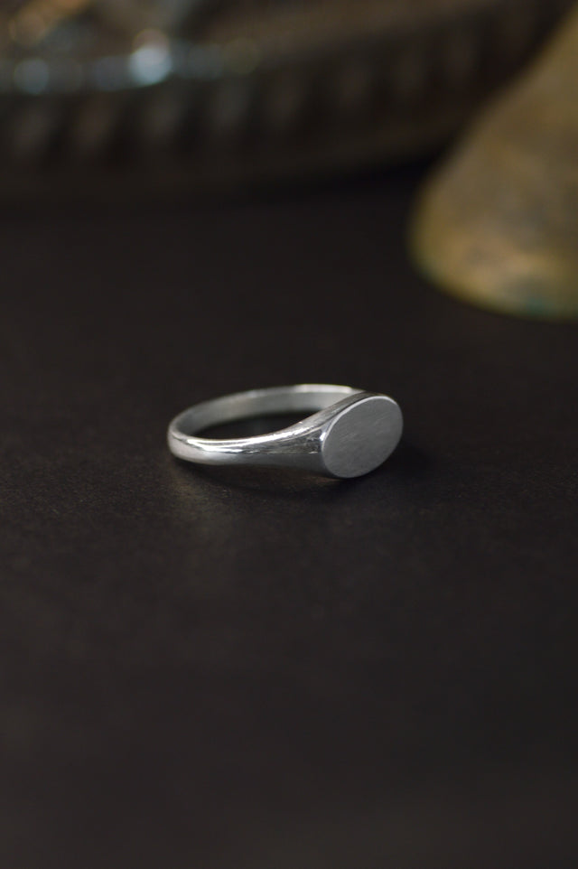 Oval Petite Silver Signet Ring