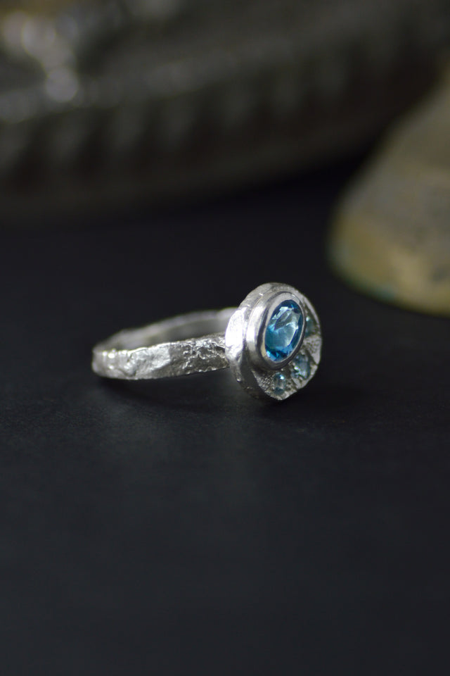 Sculpture Topaz Silver RIng 1247-5