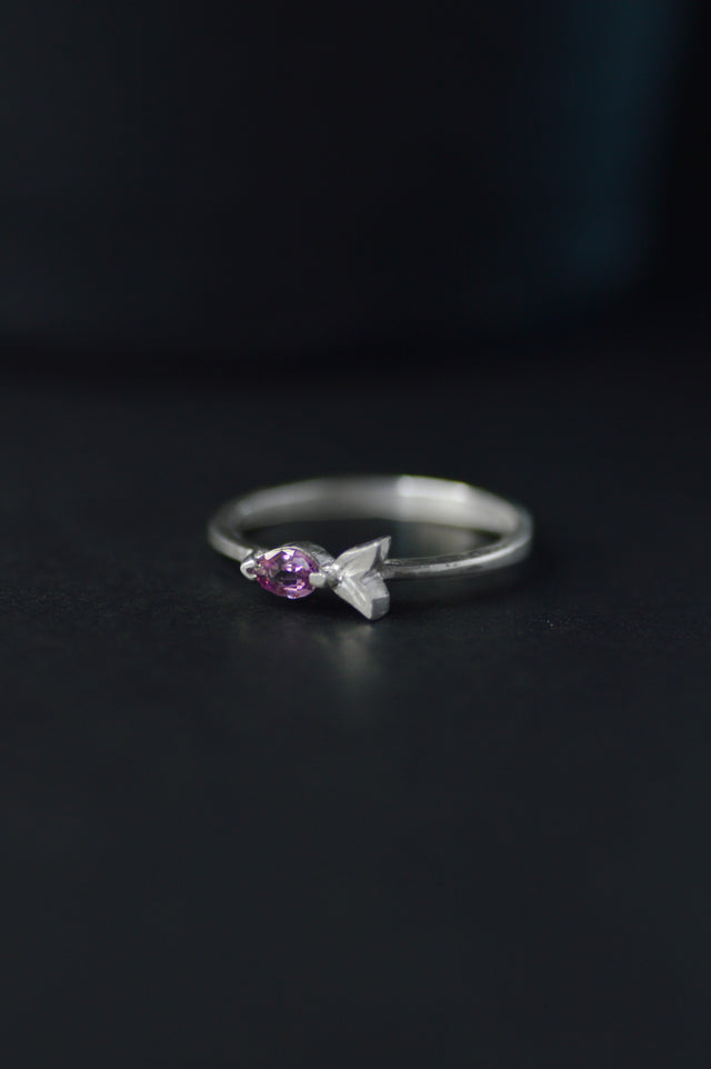 Malu Pink Sapphire Silver Ring