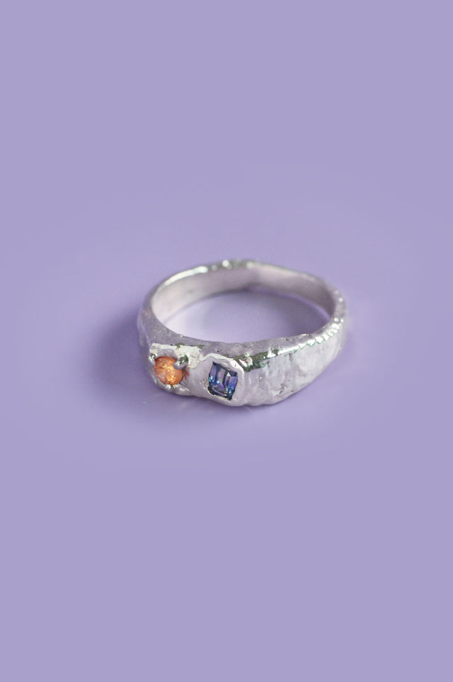 Duet Blue & Orange Sapphire Silver Ring 768-4